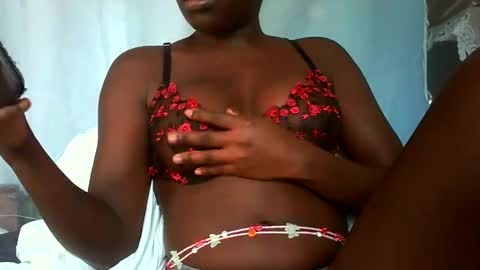 cute_neline online show from February 6, 2025, 7:45 am