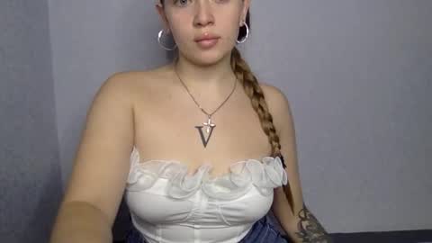 Snapshot of cute_shy06 chatting on November 28, 2025, 5:37 pm cute_shy06 online show from November 28, 2025, 5:37 pm