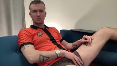 cute_skywalker online show from March 11, 2026, 5:52 pm