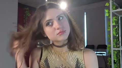 Snapshot of cute_sun_lovers chatting on May 3, 2026, 2:56 pm Aria online show from May 3, 2026, 2:56 pm