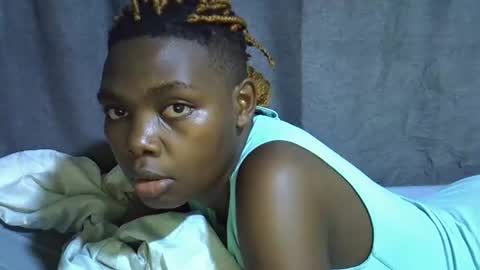 cute_tamara1 online show from November 13, 2025, 2:49 pm