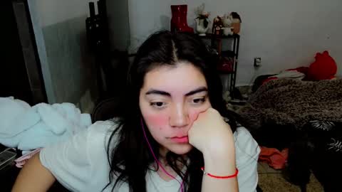Snapshot of cuteambervi chatting on October 13, 2025, 2:11 am Princess Amber online show from October 13, 2025, 2:11 am