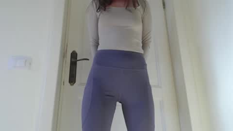 Snapshot of cuteangelx chatting on September 26, 2025, 6:28 am Anne-Marie  online show from September 26, 2025, 6:28 am