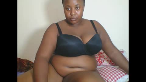 AURELIA online show from November 13, 2025, 9:25 pm