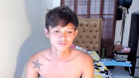 Snapshot of cuteboiixxx chatting on April 8, 2026, 8:36 am cuteboiixxx online show from April 8, 2026, 8:36 am