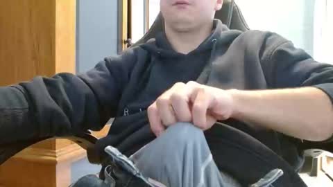 Cuteboy090 online show from May 13, 2026, 10:12 am