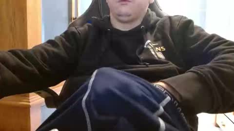 Cuteboy090 online show from May 17, 2026, 11:06 am