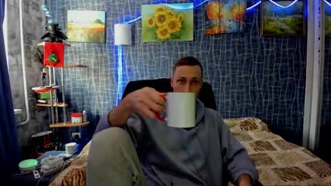 Snapshot of cuteboy228 chatting on January 13, 2026, 12:10 pm cuteboy228 online show from January 13, 2026, 12:10 pm