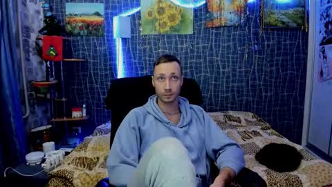 cuteboy228 online show from January 15, 2026, 3:05 pm