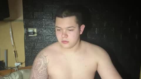 Snapshot of cutebutnaughty_ chatting on February 6, 2026, 9:40 pm Alex online show from February 6, 2026, 9:40 pm