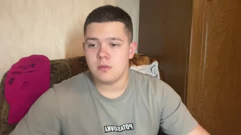 Snapshot of cutebutnaughty_ chatting on February 18, 2026, 8:38 pm Alex online show from February 18, 2026, 8:38 pm