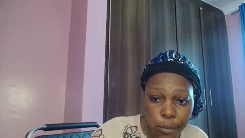 cutebuu online show from November 4, 2025, 8:24 am