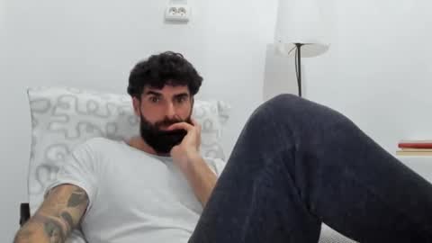 Snapshot of cuteeboy chatting on February 20, 2026, 8:20 pm cuteeboy online show from February 20, 2026, 8:20 pm