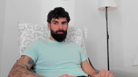 Snapshot of cuteeboy chatting on February 23, 2026, 9:28 am cuteeboy online show from February 23, 2026, 9:28 am