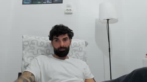 Snapshot of cuteeboy chatting on March 4, 2026, 6:14 pm cuteeboy online show from March 4, 2026, 6:14 pm