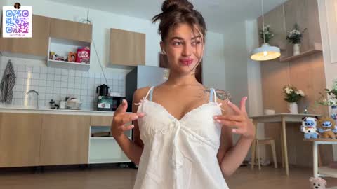 Elsa online show from March 12, 2026, 3:23 am