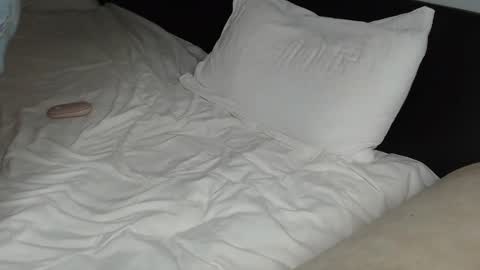 Anna online show from December 5, 2024, 3:17 pm