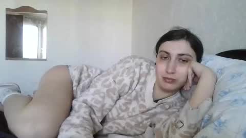 cutekattie online show from March 23, 2026, 9:13 am