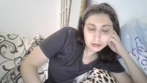 cutekattie online show from June 10, 2026, 2:34 am