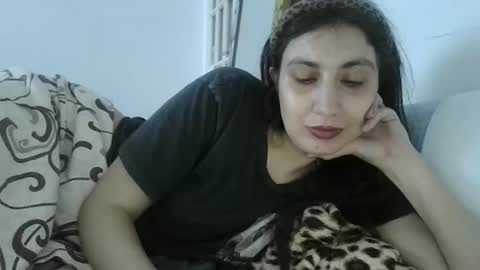 cutekattie online show from June 11, 2026, 6:33 am
