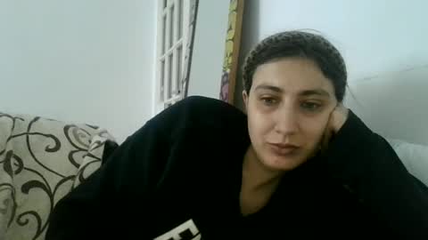 cutekattie online show from June 14, 2026, 7:10 am