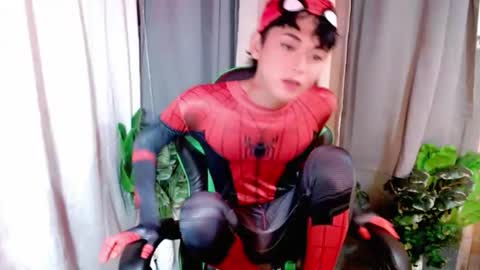 Snapshot of cuteleemoreno chatting on February 25, 2026, 2:32 am cuteleemoreno online show from February 25, 2026, 2:32 am