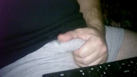 Snapshot of cuteman88 chatting on September 17, 2025, 9:05 pm Cuteman online show from September 17, 2025, 9:05 pm
