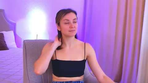 Snapshot of cutemirage chatting on March 17, 2026, 2:53 pm cutemirage online show from March 17, 2026, 2:53 pm