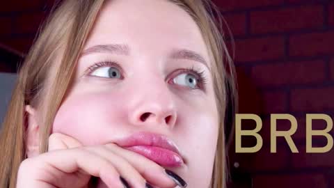 Snapshot of cutemousee chatting on November 24, 2025, 5:29 am Rina online show from November 24, 2025, 5:29 am