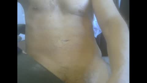 Snapshot of cutemuscledanaconda chatting on July 3, 2026, 3:35 am Cute Muscled Anaconda online show from July 3, 2026, 3:35 am