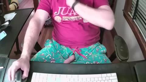 Snapshot of cutenerd15 chatting on October 12, 2025, 1:48 am cutenerd15 online show from October 12, 2025, 1:48 am