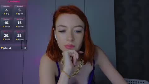 Snapshot of cuteroxyfoxyy chatting on June 13, 2026, 4:05 pm Roxy online show from June 13, 2026, 4:05 pm