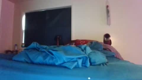 mary mack online show from December 4, 2025, 7:11 pm