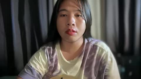 cute online show from May 7, 2026, 12:27 am