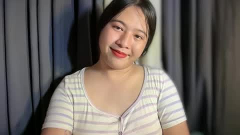 cute online show from May 31, 2026, 2:31 am