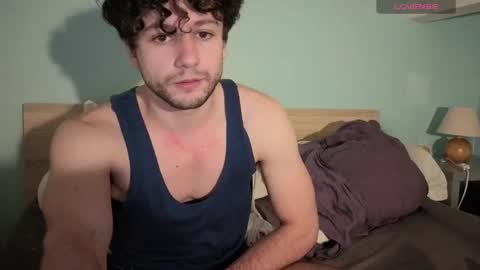 cutesubtwink101 online show from January 6, 2026, 11:29 pm