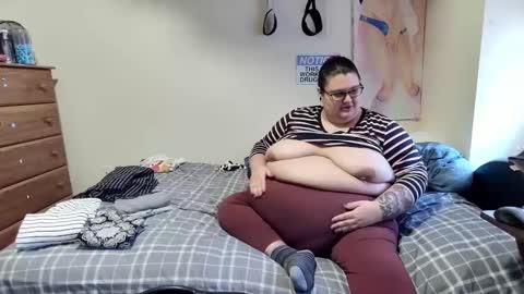 Snapshot of cutetea_time chatting on December 6, 2024, 8:29 pm Cutetea online show from December 6, 2024, 8:29 pm