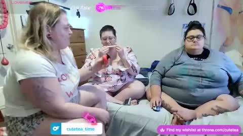 Snapshot of cutetea_time chatting on January 13, 2025, 8:58 pm Cutetea online show from January 13, 2025, 8:58 pm