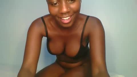 cutie_choco online show from September 29, 2025, 3:28 pm