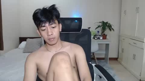 Neil Taylor online show from October 26, 2025, 7:53 pm