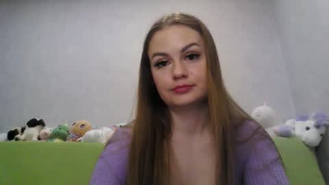 Chloe online show from May 7, 2026, 12:27 am