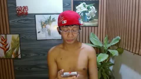 cutie_mico online show from January 14, 2026, 9:48 am