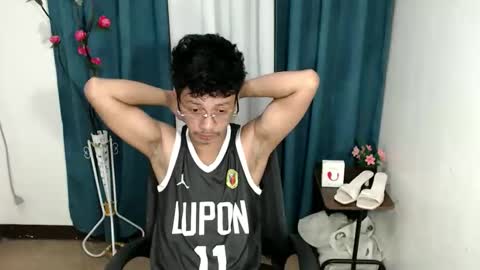 Snapshot of cutie_mico chatting on March 14, 2026, 11:04 am cutie_mico online show from March 14, 2026, 11:04 am