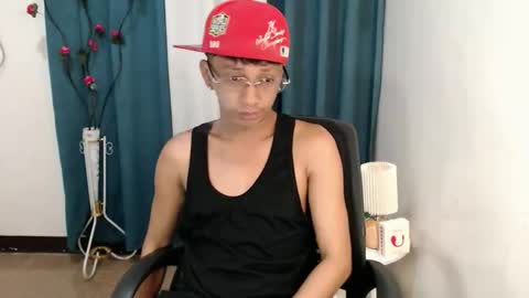 Snapshot of cutie_mico chatting on April 9, 2026, 11:26 am cutie_mico online show from April 9, 2026, 11:26 am