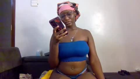 CUTIE online show from March 18, 2026, 9:40 pm