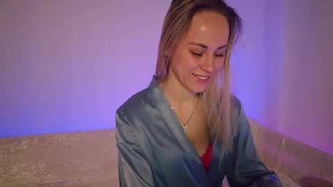 Snapshot of cutie_xoxo_ chatting on April 2, 2026, 8:06 pm cutie_xoxo_ online show from April 2, 2026, 8:06 pm