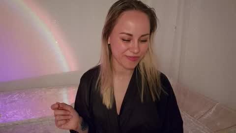 Snapshot of cutie_xoxo_ chatting on April 10, 2026, 8:13 pm cutie_xoxo_ online show from April 10, 2026, 8:13 pm