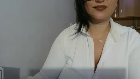 Ami online show from November 12, 2025, 10:41 pm