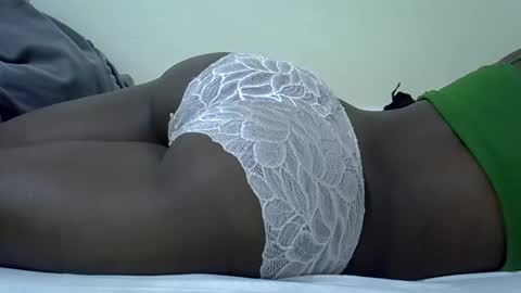 Snapshot of cutiehanish4 chatting on February 3, 2026, 6:22 am cutiehanish4 online show from February 3, 2026, 6:22 am