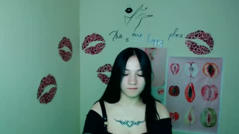 Emma online show from March 29, 2026, 12:16 pm